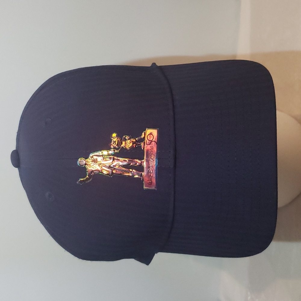 DISNEY 50th Anniversary Nike golf hat. Navy blue